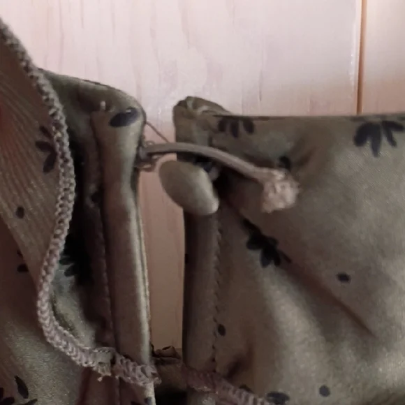 American Eagle Outfitters Olive Floral Dress - Picture 7 of 8